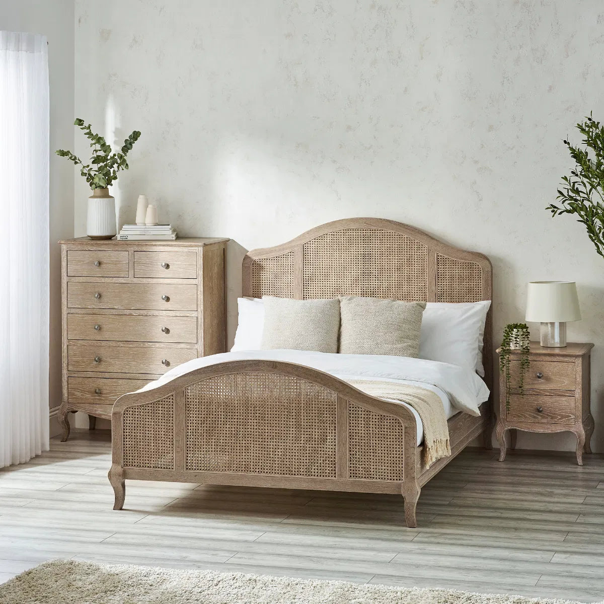 Ascot Light Oak Wood & Rattan King Bed